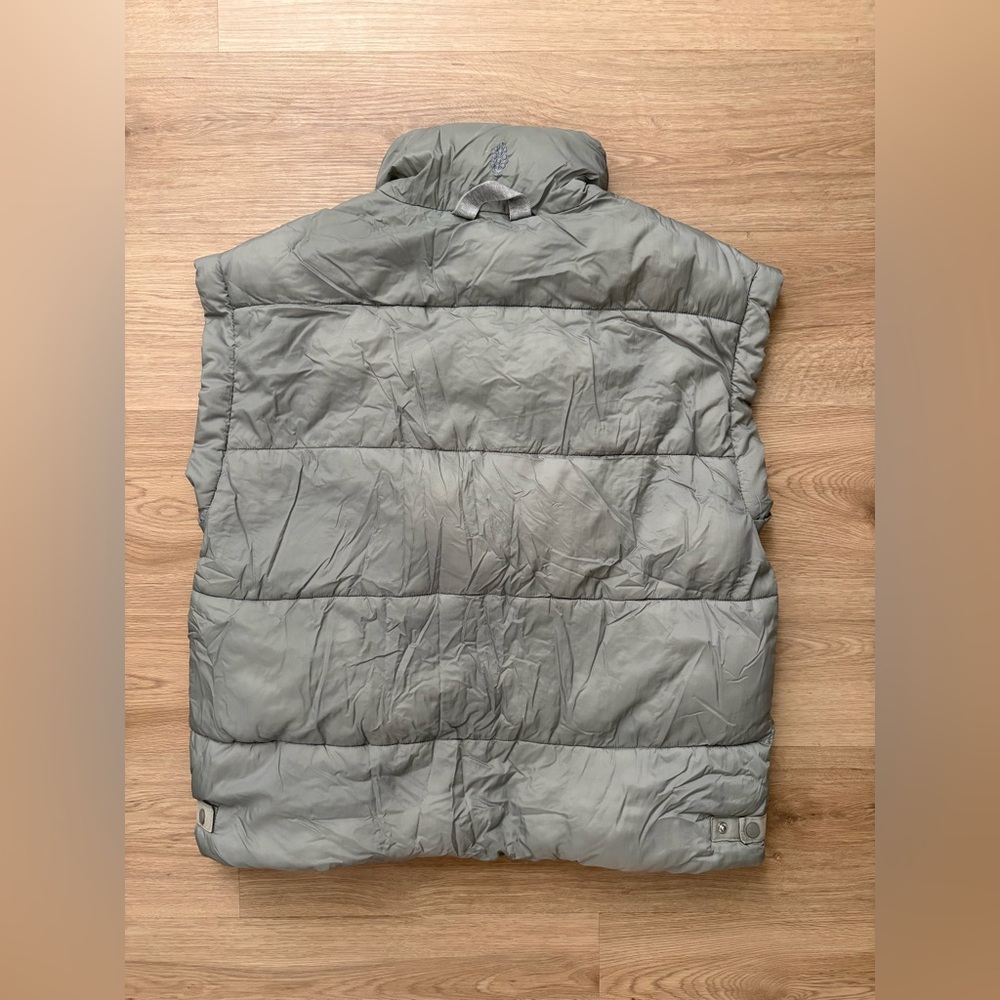 FP Movement by Free People Quilted Light Gray Puffer Vest - Picture 4 of 10